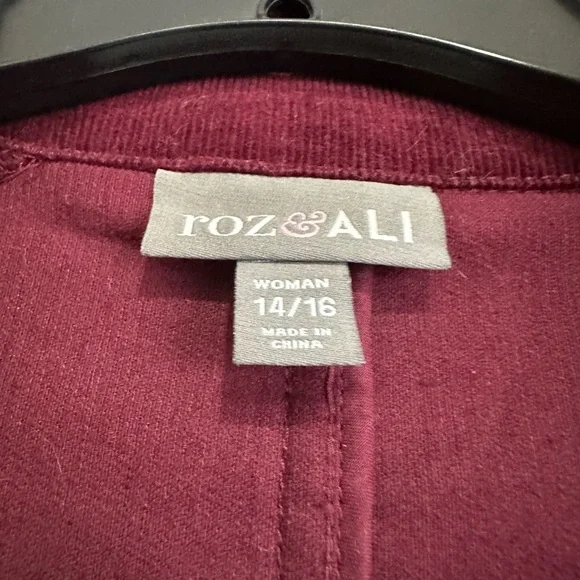Roz & Ali Wine/Maroon Red Corduroy Blazer Great Condition Smoke free home - Picture 3 of 3